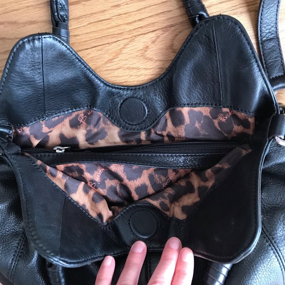 B MAKOWSKY Black Leather Handbag - Picture 13 of 16